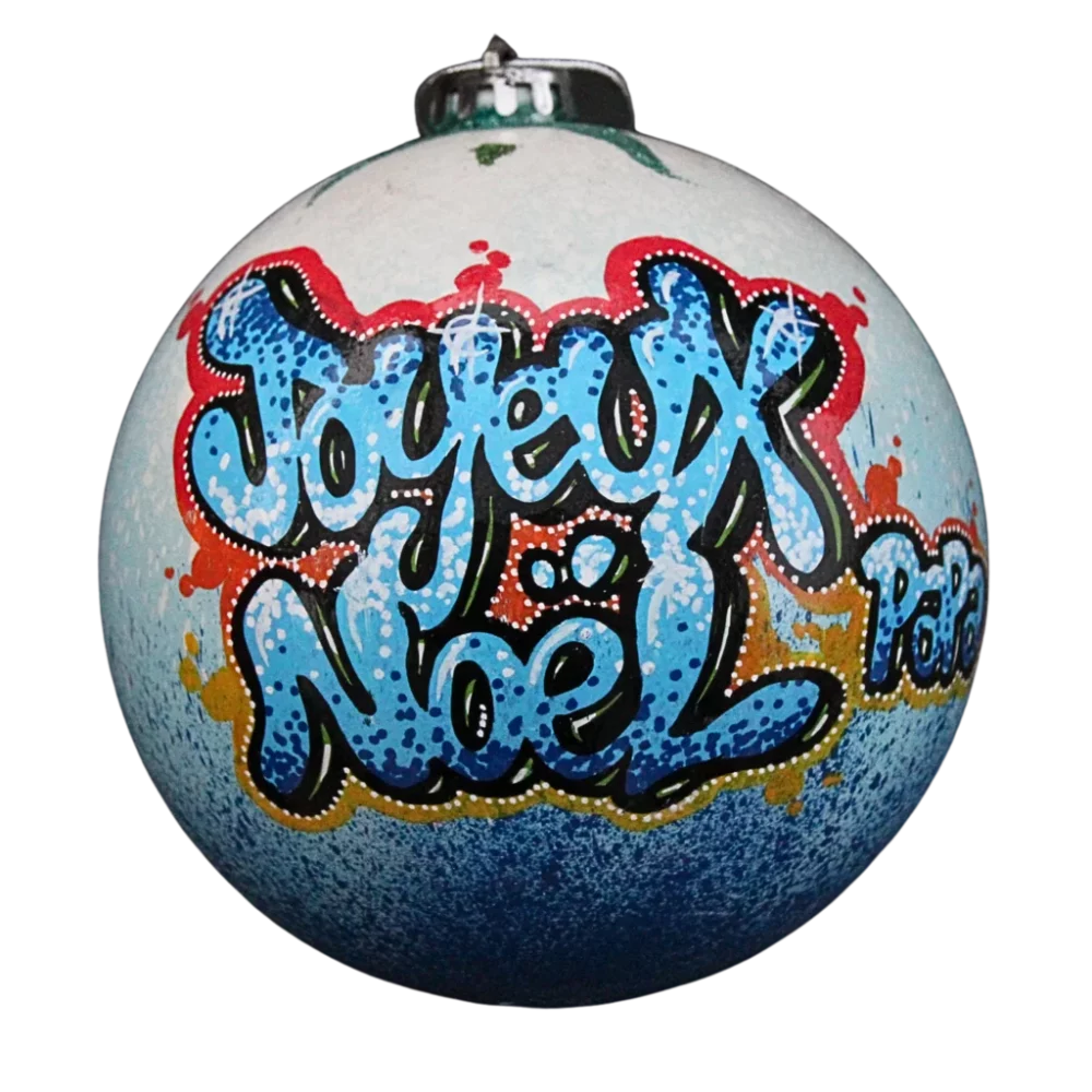 Joyeux Noël boule personnalisée prénom personnalisé graff supports originaux