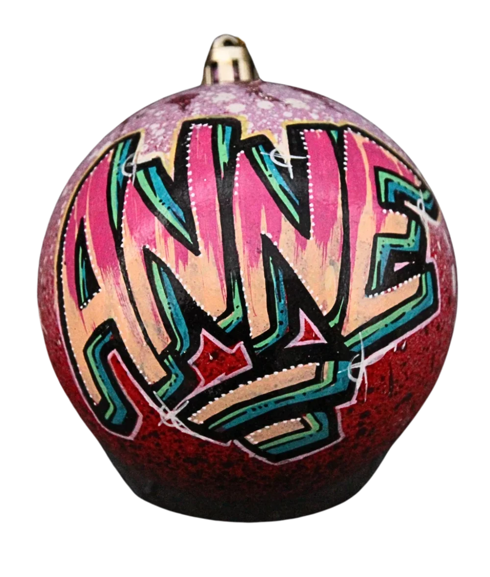 regalartprod créations boule de Noël personnalisée Anne fait main sur commande originale