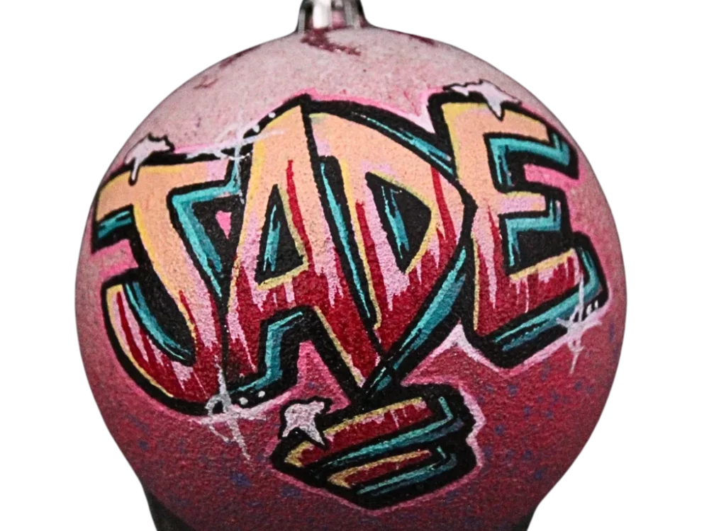 Boule personnalisée regalart décorée main idée cadeau Noël