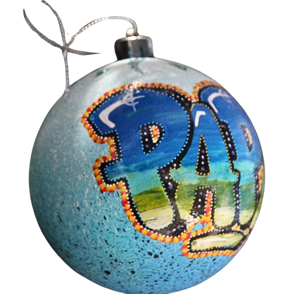 prénom personnalisé graff boule de Noël personnalisée papa idée cadeau unique fait main