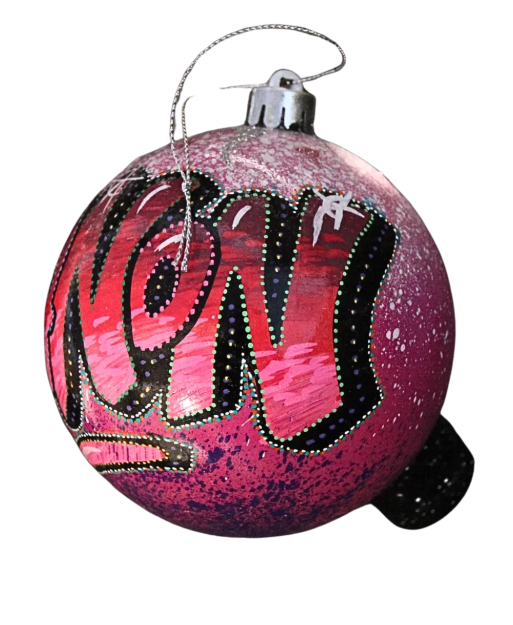 idée cadeau original boule de Noël personnalisée fait main graff regalartprod idée cadeau unique